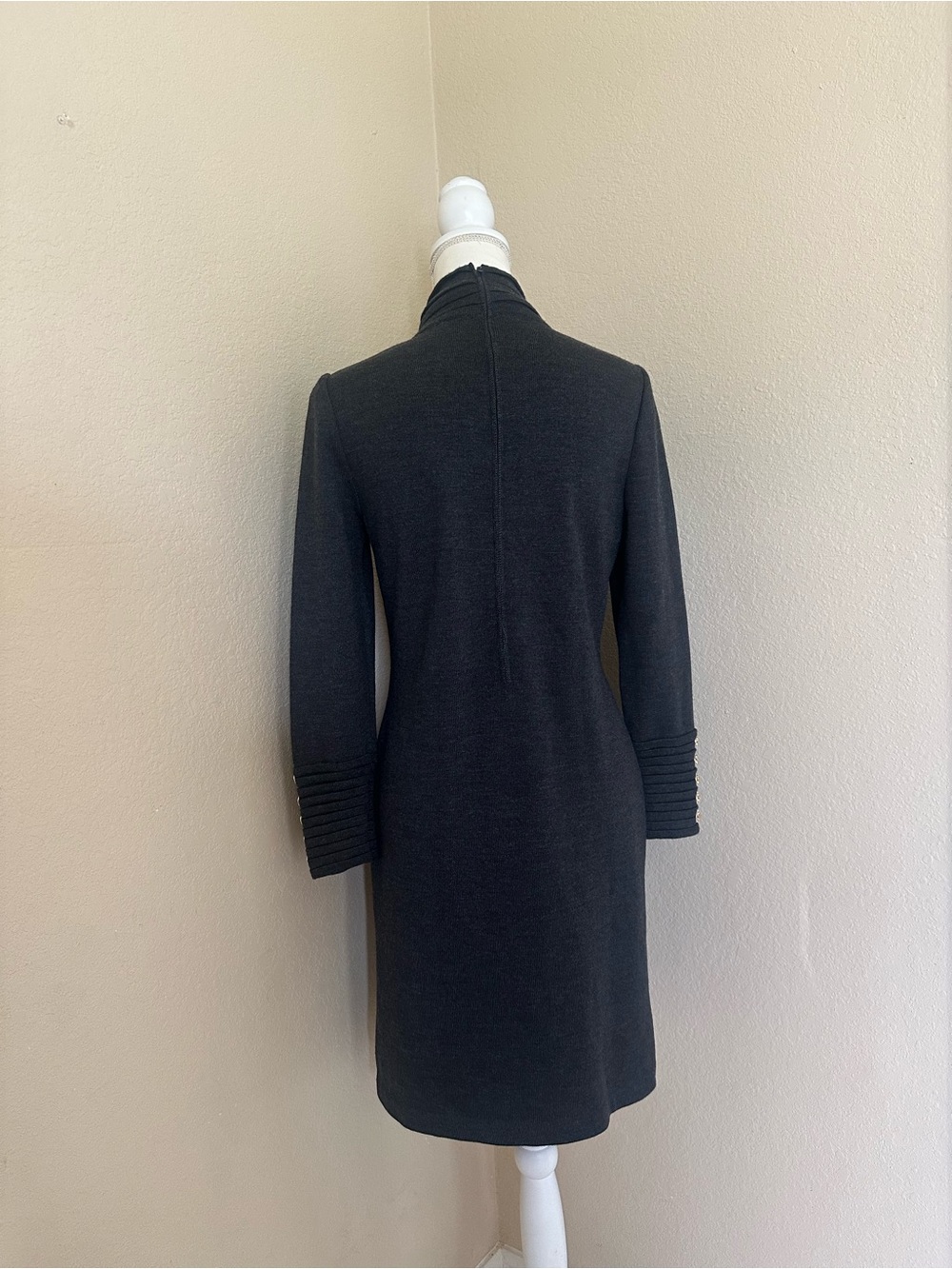 St John Marie Gray Knit Slate Grey Wool Dress Sz 4 Mock Neck Minimalist Luxury - Picture 5 of 10